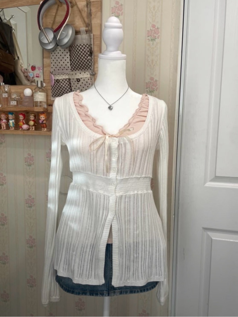 Brandy Melville Nikki Sweater